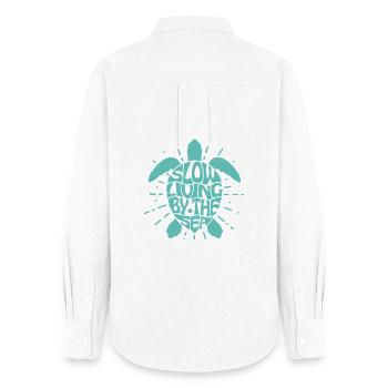 Tortue de mer Slow Living au bord de la mer Illustration - Chemise Oxford Femme - blanc - Dos - AI Model Female 172 light (172cm)