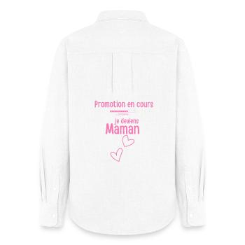 Ich werde Mama — Aktuelle Aktion - Schwangerschaft - Frauen Oxford Hemd - Weiß - Hinten - AI Model Female 172 light (172cm)