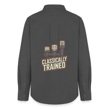 Classically Trained Petrolhead KFZ Mechaniker - Frauen Oxford Hemd - Anthrazit - Hinten - AI Model Female 172 light (172cm)