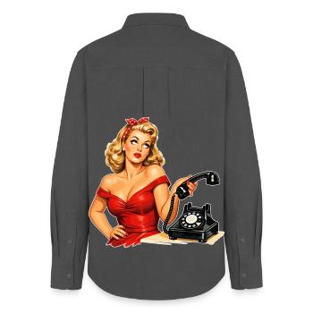 Genervtes Pin-up Girl: Retro-Grafik am Telefon - Frauen Oxford Hemd - Anthrazit - Hinten - AI Model Female 172 light (172cm)