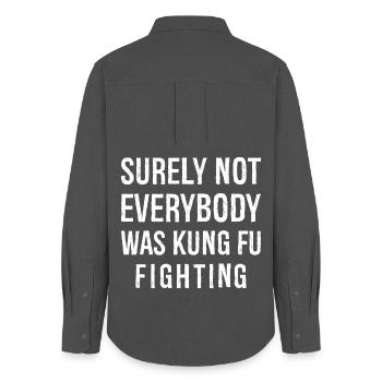 surly not everybody was kung fu fighting funny - Chemise Oxford Femme - charbon - Dos - AI Model Female 172 light (172cm)