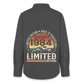 Dezember 1984 - Frauen Oxford Hemd - Anthrazit - Hinten - AI Model Female 172 light (172cm)
