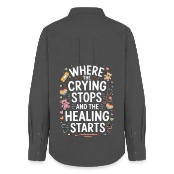 Pediatric Nurse Where The Crying Stops Kids Nurse - Frauen Oxford Hemd - Anthrazit - Hinten - AI Model Female 172 light (172cm)