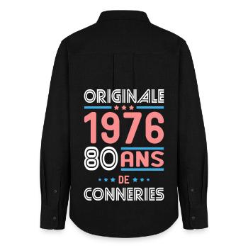 Originale – 1976 – 50 ans de conneries - Chemise Oxford Femme - noir - Dos - AI Model Female 172 light (172cm)