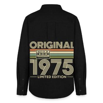 Original 1975 Hits Cassette Retro - Chemise Oxford Femme - noir - Dos - AI Model Female 172 light (172cm)