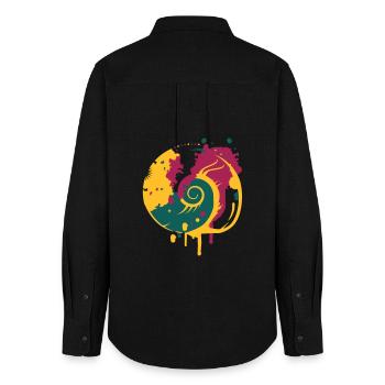 Graffiti einer Fossilen Schnecke - Frauen Oxford Hemd - Schwarz - Hinten - AI Model Female 172 light (172cm)