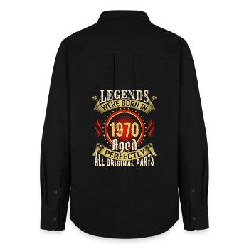 Légendes nées en 1970 Badge - Chemise Oxford Femme - noir - Dos - AI Model Female 172 light (172cm)