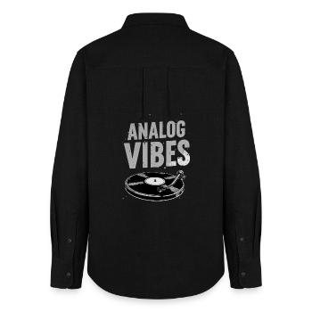 Analog Vibes – motif vinyle vinyle - Chemise Oxford Femme - noir - Dos - AI Model Female 172 light (172cm)