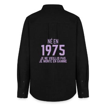 Né en 1975 – je monte en gamme - Chemise Oxford Femme - noir - Dos - AI Model Female 172 light (172cm)