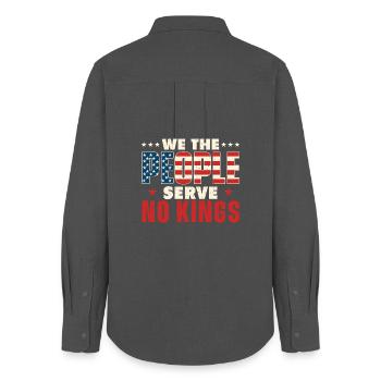 We The People Serve No Kings Liberty USA - Women's Oxford Shirt - anthracite - Back - AI Model Female 172 light (172cm)
