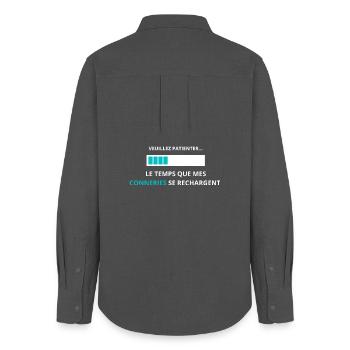Veuillez patienter mes conneries se rechargent - Chemise Oxford Femme - charbon - Dos - AI Model Female 172 light (172cm)