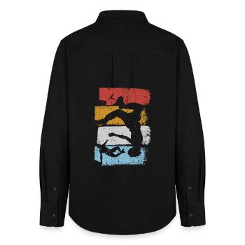Stripes Sunset Diver Silhouette - Frauen Oxford Hemd - Schwarz - Hinten - AI Model Female 172 light (172cm)