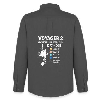 Voyager 2 Raumsonde Leaving The Solar System Tour - Männer Oxford Hemd von Stanley/Stella - Anthrazit - Hinten - AI Model Male 185 dark (185cm)