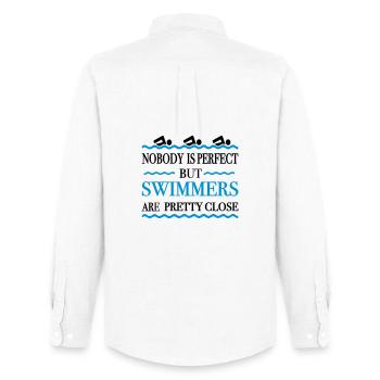 schwimmen - Männer Oxford Hemd von Stanley/Stella - Weiß - Hinten - AI Model Male 185 dark (185cm)
