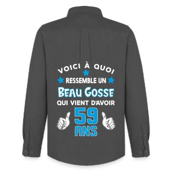 59 ans anniversaire homme cadeau drôle humour - Chemise Oxford homme Stanley/Stella - charbon - Dos - AI Model Male 185 dark (185cm)