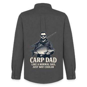Papa carpe juste beaucoup plus frais - Chemise Oxford homme Stanley/Stella - charbon - Dos - AI Model Male 185 dark (185cm)