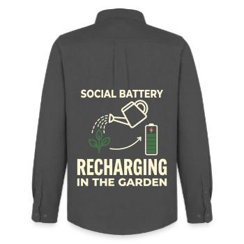 Social Battery Recharging Garden Humor - Männer Oxford Hemd von Stanley/Stella - Anthrazit - Hinten - AI Model Male 185 dark (185cm)