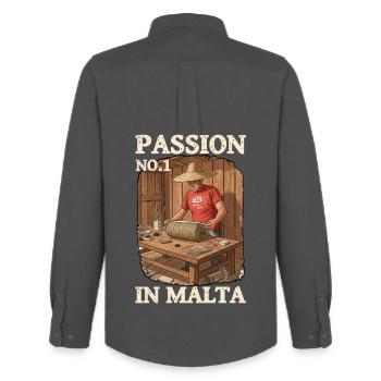 Malta Pyro Passion - Männer Oxford Hemd von Stanley/Stella - Anthrazit - Hinten - AI Model Male 185 dark (185cm)