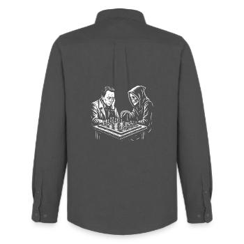 Albert Camus joue aux échecs avec la faucheuse - Chemise Oxford homme Stanley/Stella - charbon - Dos - AI Model Male 185 dark (185cm)