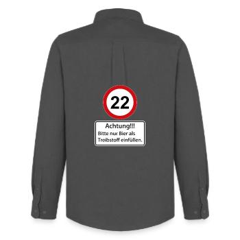 22 Achtung nur Bier als Treibstoff einfüllen - Männer Oxford Hemd von Stanley/Stella - Anthrazit - Hinten - AI Model Male 185 dark (185cm)