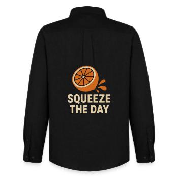 Squeeze The Day – Funny Orange Design - Men's Oxford Shirt by Stanley/Stella - black - Back - AI Model Male 185 dark (185cm)