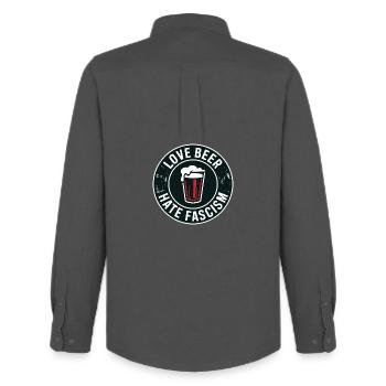 J’adore la bière, je déteste le fascisme - Produits dérivés antifascistes - Chemise Oxford homme Stanley/Stella - charbon - Dos - AI Model Male 185 dark (185cm)
