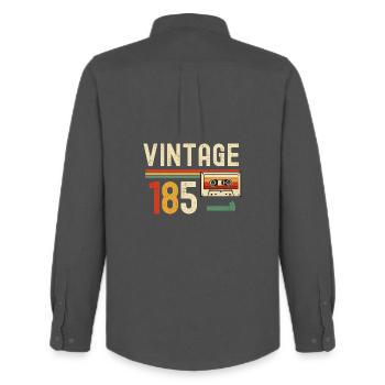 Vintage 85 Cassette rétro - Chemise Oxford homme Stanley/Stella - charbon - Dos - AI Model Male 185 dark (185cm)