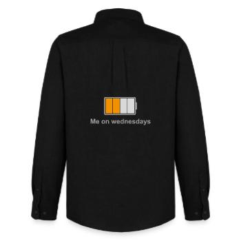 Midweek Battery – Me on Wednesdays - Men's Oxford Shirt by Stanley/Stella - black - Back - AI Model Male 185 dark (185cm)