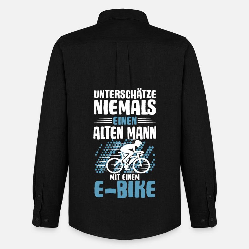 Alter Mann mit E-Bike - Männer Oxford Hemd von Stanley/Stella - Schwarz