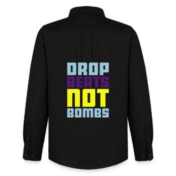 drop beats not bombs - Männer Oxford Hemd von Stanley/Stella - Schwarz - Hinten - AI Model Male 185 dark (185cm)