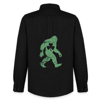 St Patricks Day Bigfoot Shamrock - Men's Oxford Shirt by Stanley/Stella - black - Back - AI Model Male 185 dark (185cm)