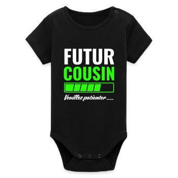 Futur cousin veuillez patienter - Body bébé manches courtes bio Stanley/Stella - noir - Devant