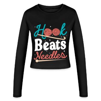 Hook Beats Needles Häkelhäkelgarn - Frauen Slim Fit Langarmshirt - Schwarz - Vorne - AI Model Female 172 light (172cm)