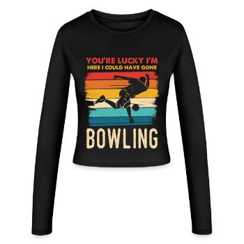 Glück, ich bin hier zum Bowling - Frauen Slim Fit Langarmshirt - Schwarz - Vorne - AI Model Female 172 light (172cm)