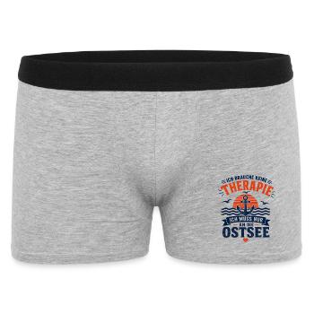 Ich brauche keine Therapie ich muss an die Ostsee - Männer Boxer Shorts - Grau meliert - Vorne