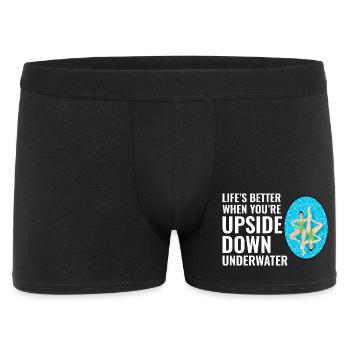 Das Leben ist besser, wenn man kopfüber unter Wasser schwimmt - Männer Boxer Shorts - Schwarz - Vorne