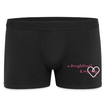 All I Need - Männer Boxer Shorts - Schwarz - Vorne