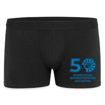 HU August 2026 - 50 Jahre - Geburtstag Geschenk - Männer Boxer Shorts - Schwarz - Vorne