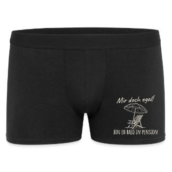 Mir doch egal Bin eh bald in Pension - Männer Boxer Shorts - Schwarz - Vorne