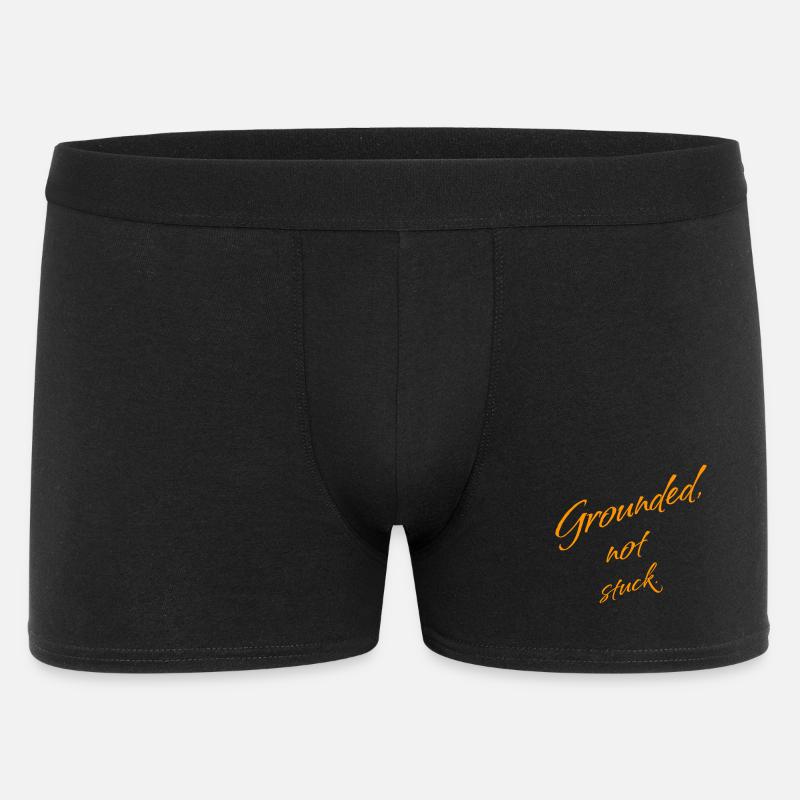 Grounded, Not Stuck – Keep Moving Forward - Männer Boxer Shorts - Schwarz