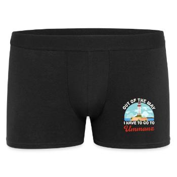 Ostsee AUS DEM WEG ICH MUSS NACH UMMANZ Lustig - Männer Boxer Shorts - Schwarz - Vorne