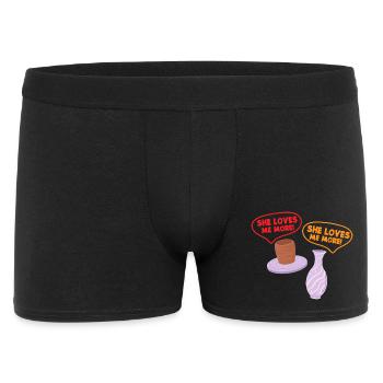Töpferei Humor: Sie Liebt Mich Mehr! - Männer Boxer Shorts - Schwarz - Vorne