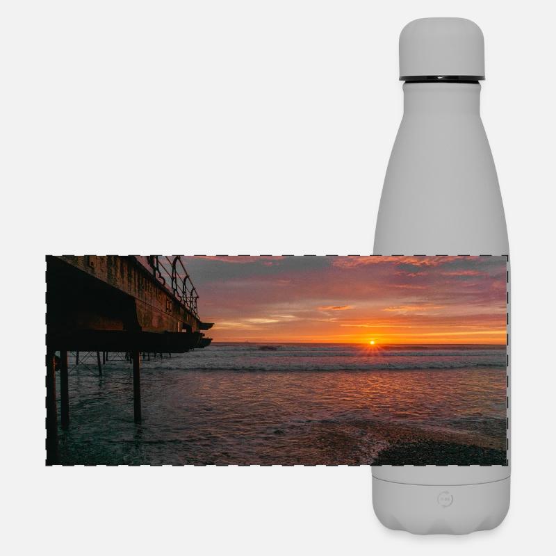 Sunrise Saltburn Pier at Quiet Shore - Matte Panoramic Thermal Bottle 500 ml - grey