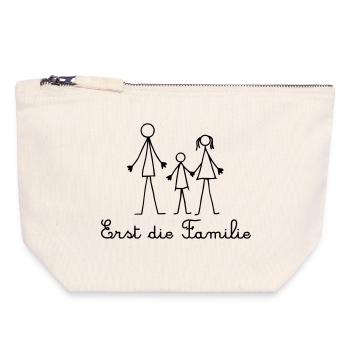 Erst die Familie - Strichmännchen Familie - Canvas Reißverschluss-Täschchen (18 x 19 cm) - Naturweiß - Vorne