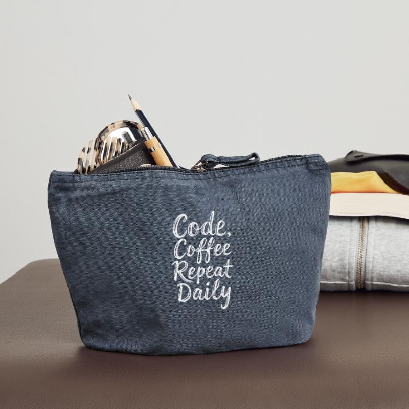 Code Sleep Debug Repeat Programmer Shirt Vintage Zip Pouch 18 x 21 cm
