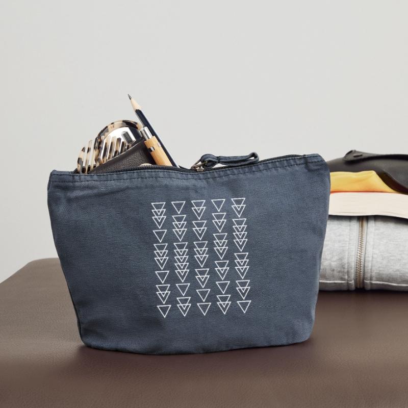 Triangular Cascade Vintage Zip Pouch 18 x 21 cm