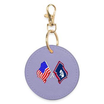 USA and state of Wyoming flag crossed - Round Keyring - lavender - Front