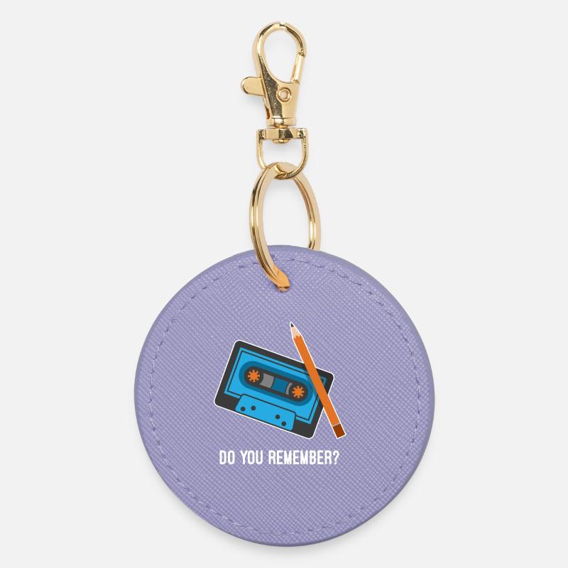 Do you remember? Cassette and pencil Fun Design - Round Keyring - lavender