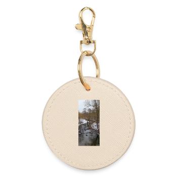 Winter river in the fog - Round Keyring - oyster - Front