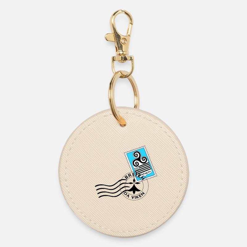 Brittany - Round Keyring - oyster